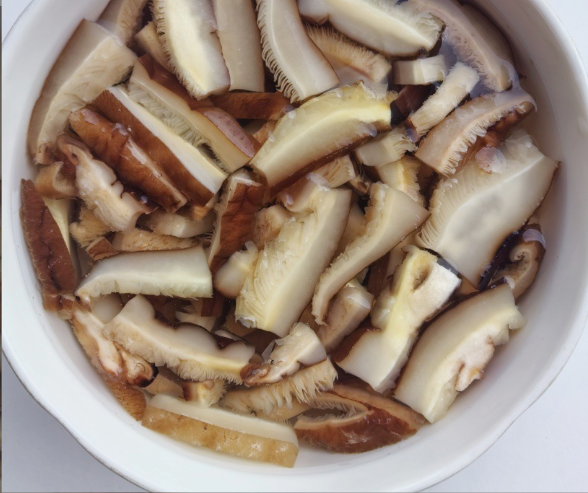 香菇条泡发2.png